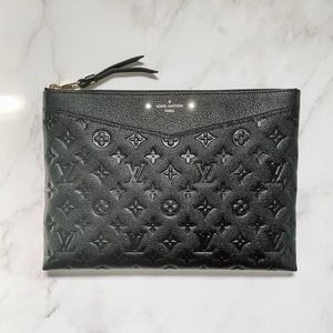 Louis Vuitton Monogram Empreinte Daily Pouch